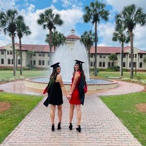 Meet your Posher, Kasie